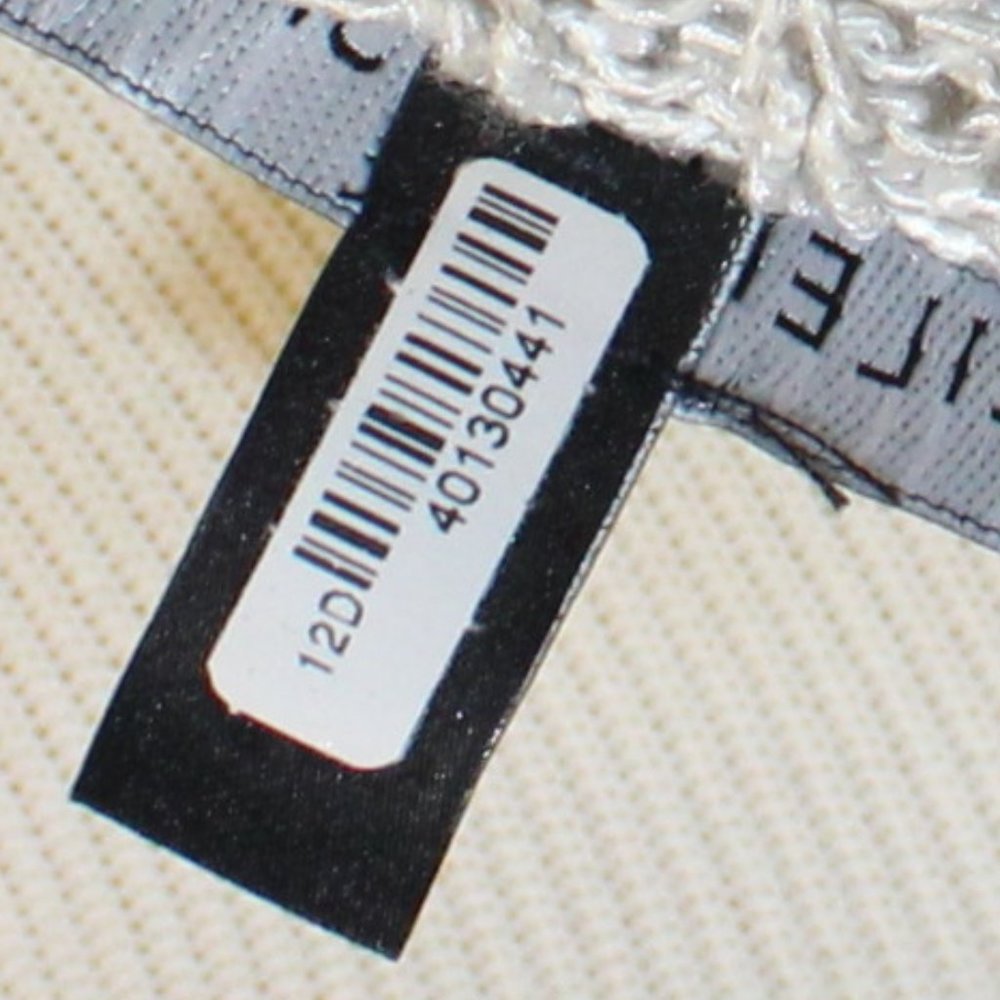 Beautiful EILEEN FISHER Cardigan - Picture 12 of 16